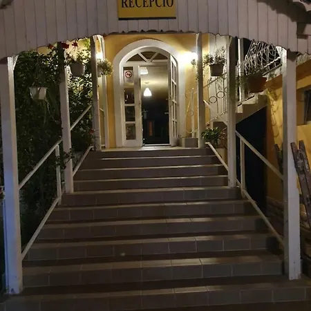 Viki Bed & Breakfast *