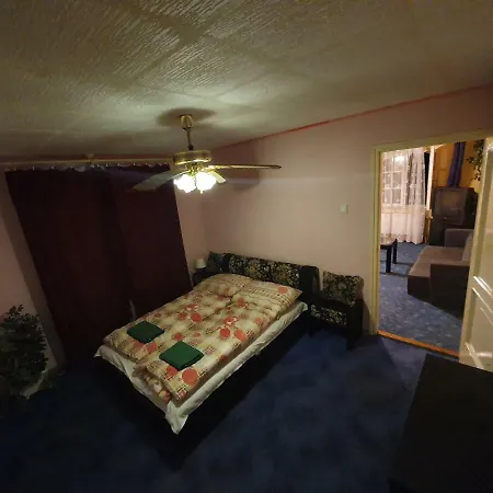 Viki Bed & Breakfast *