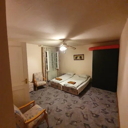 Viki Bed & Breakfast
